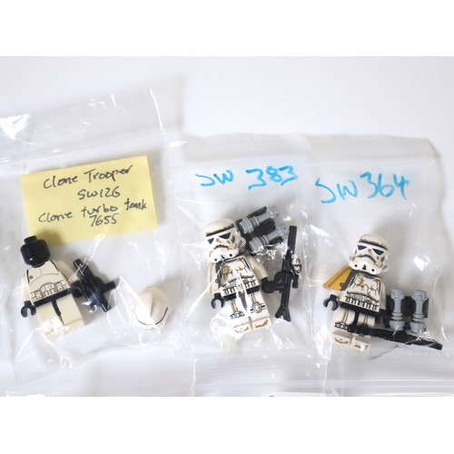 74 - LEGO Star Wars - A group of Stormtroopers, ARF Troopers, AT-AT Drivers