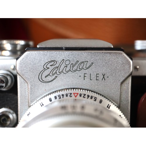43 - Edixa Flex SLR Camera with Cassar S f2.8 50mm len + Ennalyt f2.8 95mm, Isoconar f4 135mm, Culmigon f... 