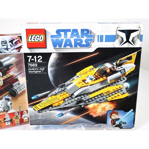 199 - LEGO Star Wars - 8092 Luke Landspeeder (Sealed), 7669 Anakin's Jedi Star Fighter (Opened)