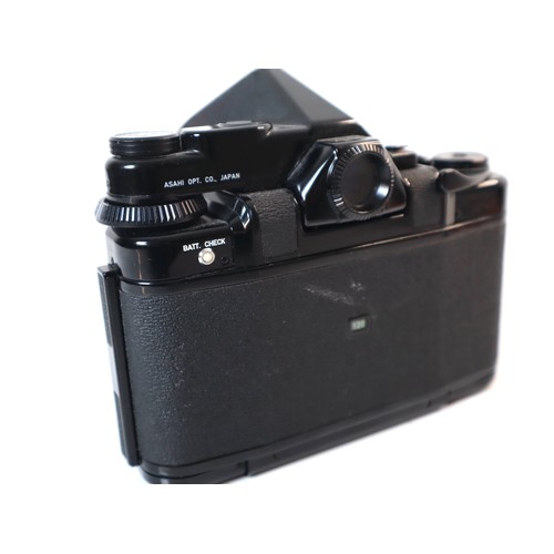28 - Pentax 67 TTL Pentaprism Finder Medium Format Camera Body Only + BOX