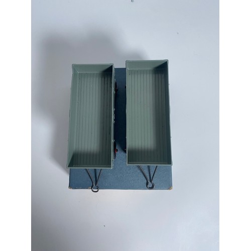 19 - Dinky Toys 551 - Trailer