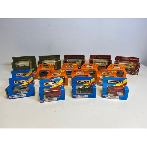 304 - Collection of Matchbox Die-cast model cars including MB4 Taxi Londonien, MB62 Volvo 760 MB47 Scoolbu... 