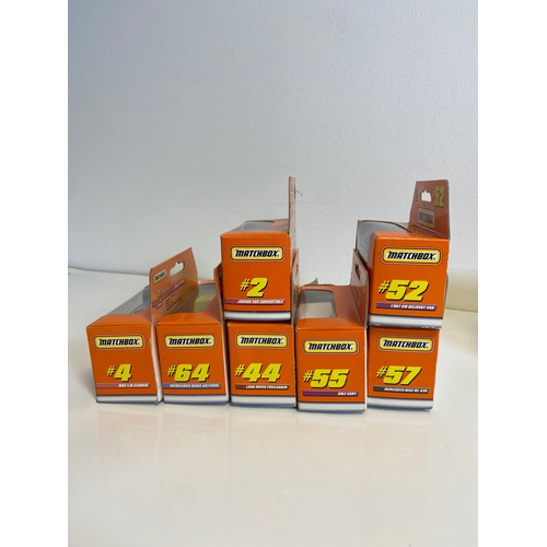 304 - Collection of Matchbox Die-cast model cars including MB4 Taxi Londonien, MB62 Volvo 760 MB47 Scoolbu... 