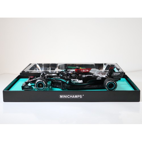 11 - Lewis Hamilton Mercedes-AMG Petronas Formula One Team W12 E Performance Brazilian GP 2021 1:18 Scale... 