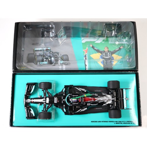 11 - Lewis Hamilton Mercedes-AMG Petronas Formula One Team W12 E Performance Brazilian GP 2021 1:18 Scale... 