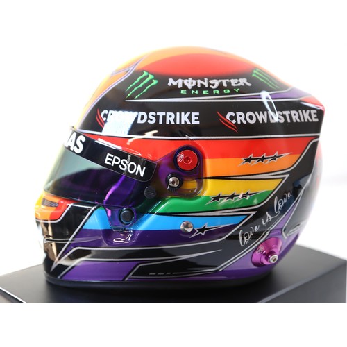 23 - Lewis Hamilton Special Edition Qatar 2021 1:2 Scale Helmet