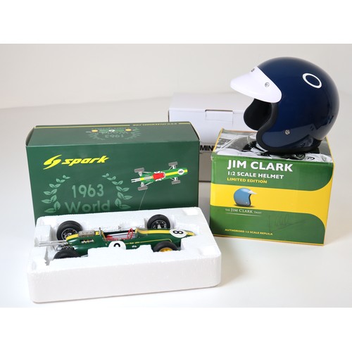 38 - Spark Team Lotus Type 25 1963 World Champion Jim Clark No 8 + Jim Clark 1:2 Scale  Authorised Replic... 