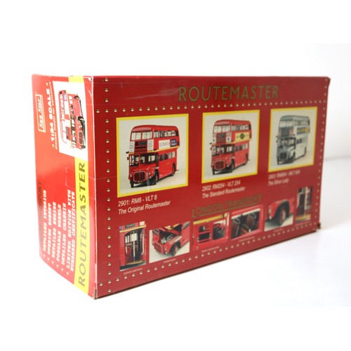 69 - Sun Star 1:24 Scale Routemaster London Transport RM254-VLT Limited Edition 2566/3500 Boxed / COA