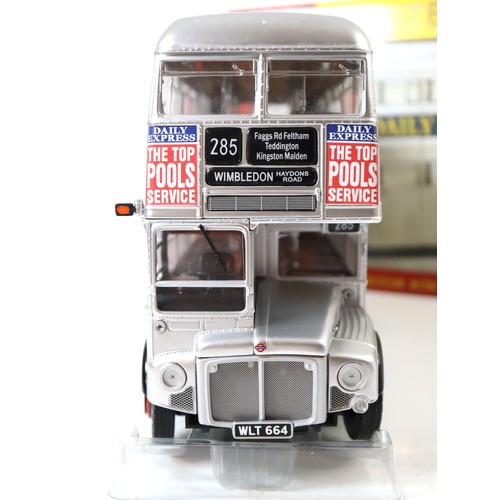 70 - Sun Star 1:24 Scale Routemaster London Transport RM664-WLT664 The Silver Lady Limited Edition 1433/2... 