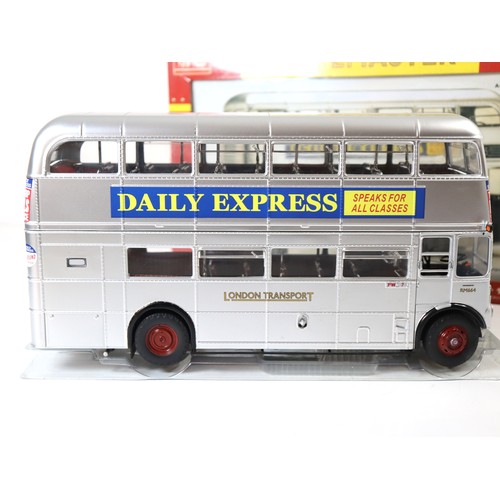 70 - Sun Star 1:24 Scale Routemaster London Transport RM664-WLT664 The Silver Lady Limited Edition 1433/2... 