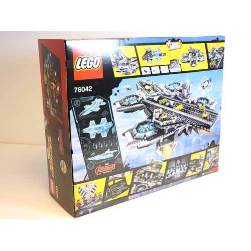 100 - LEGO - Marvel Super Heroes 76042 The SHEILD Helicarrier