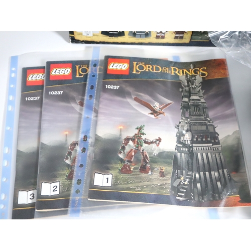 101 - LEGO - The Lord of the Rings Tower of Orthanc 10237