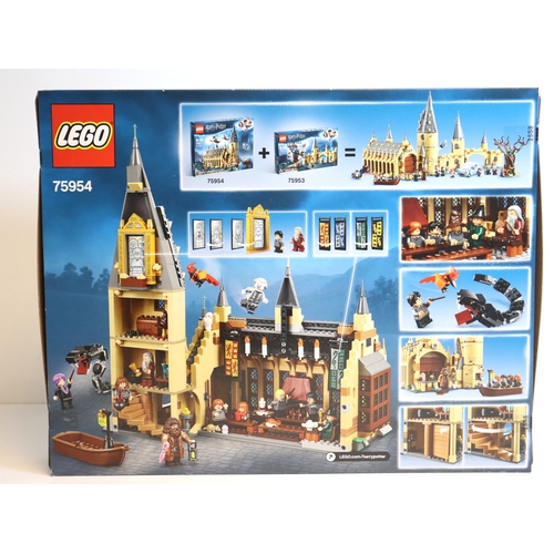 104 - LEGO - Harry Potter 75954 Hogwarts Great Hall