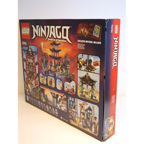 111 - LEGO - Ninjago Masters of Spinjitzu 70751 Temple of Airjitzu