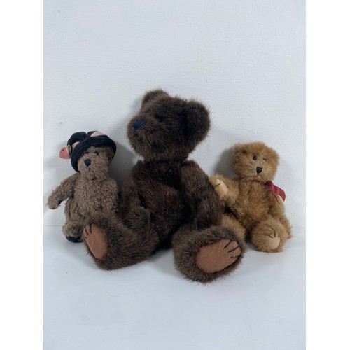 364 - Four small Boyds Teddy bears