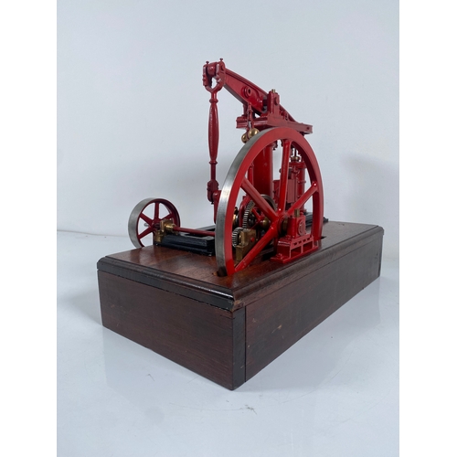 372 - Early 20th century Walking Beam Scale Engine Model on Mahogany Plinth 43cm x 35cm