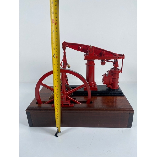 372 - Early 20th century Walking Beam Scale Engine Model on Mahogany Plinth 43cm x 35cm