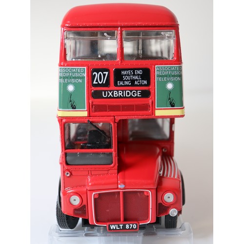 73 - Sun Star 1:24 Scale die-cast model Routemaster RM 870 - WLT 870 LE 48/4500