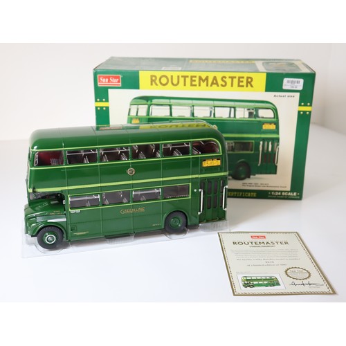 75 - Sun Star Routemaster RMC 1453 - 453 CLT 1:24 Scale die-cast model LE 3039/5000