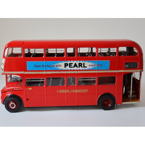 79 - 3 x Revel Kit Built Routemaster Scale 1:24 No. 101, No. 86 & No. 15 route