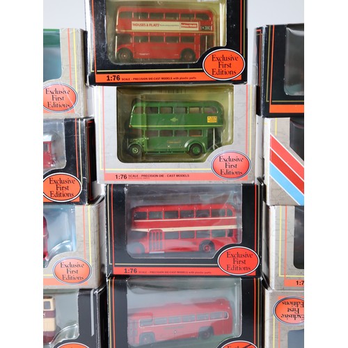 87 - A group of boxed and unboxed EFE 1:76 scale die-cast bus / coach models including London Transport
L... 