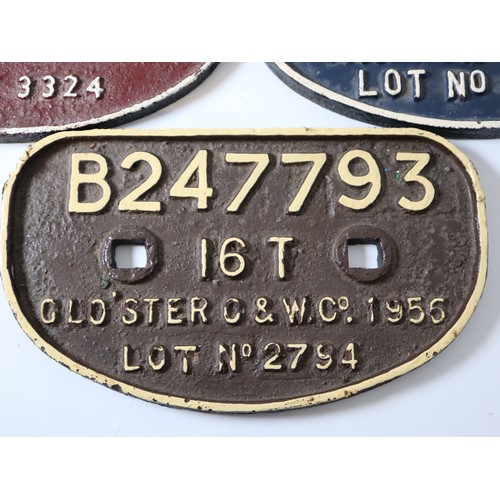 230 - Five cast iron railway wagon plaques - B282704 24 1/2T Ashford 1959, B335325 24 1/2T Shildon 1960, B... 