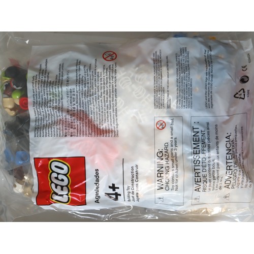 256 - LEGO - Large quantity of sealed new Poly bags with multiple bricks and connectors including a sealed... 