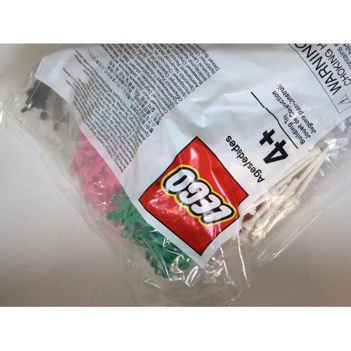 256 - LEGO - Large quantity of sealed new Poly bags with multiple bricks and connectors including a sealed... 