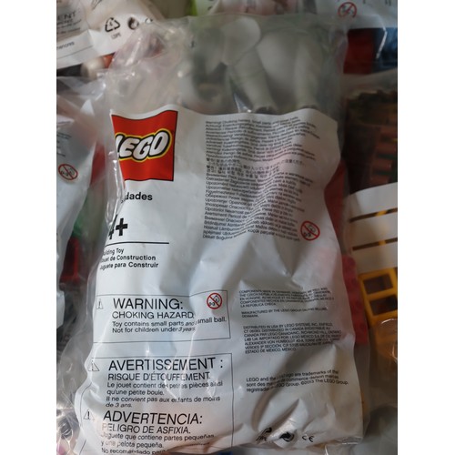 257 - LEGO Duplo - Large collection of New Sealed Poly bags and used Duplo Pieces including various animal... 