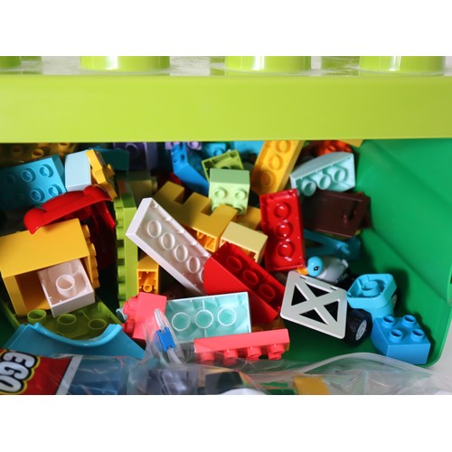 257 - LEGO Duplo - Large collection of New Sealed Poly bags and used Duplo Pieces including various animal... 