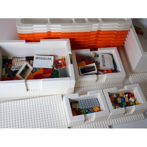 266 - LEGO - Various sorting trays / LEGO Storage boxes with loose bricks + 2 new sealed Lego Ikea 40357