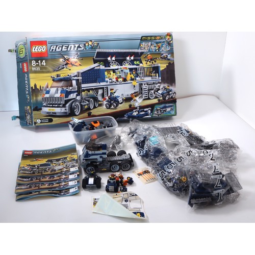 285 - LEGO - 8635 Agents: Mobile Command Center - Boxed part built bags 4-7 still sealed