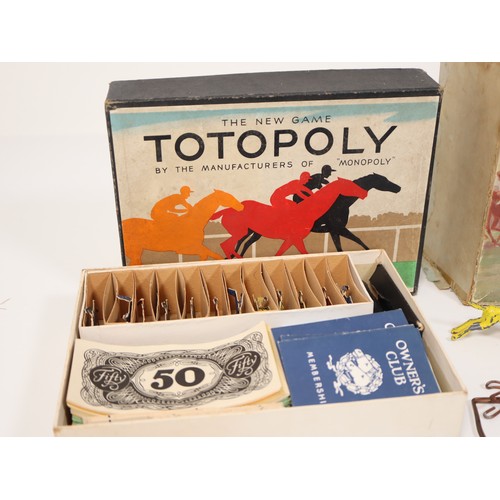 298 - Vintage Boxed Totoplay Board Game+ Chad Valley Escalado Horse Racing with lead horses