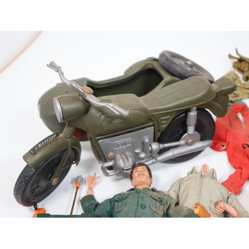 405 - A collection of 1964 Palitoy Action Man Dolls , accessories and clothing + Gherilea Bike with Sideca... 