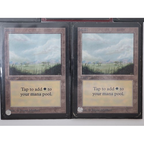 416 - Magic The Gathering TCG - Island (2), Mountain, Plains (2), Swamp (3) - Alpha