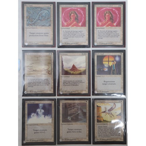 417 - Magic The Gathering TCG - A collection of 62 Alpha Trading cards