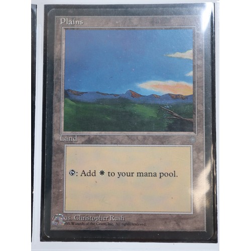 421 - Magic The Gathering TCG - Beta Basic Land Type Forest (4), Island (3), Mountain (3), Plains (5), Swa... 