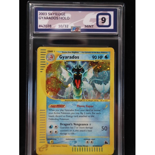 100 - Pokemon TCG - Gyarados Holo - Skyridge - H10/H32 - PG 9 MINT