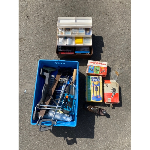 207 - A collection of Various miscellaneous tools