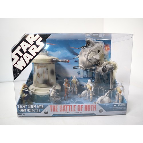 30th Anniversary The Battle of Hoth Ultimate Battle Pack - Hasbro - Boxed Sealed