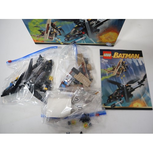 198 - Lego Batman 7786 - The Batcopter The Chase for Scarecrow - Boxed with minifigures & instructions