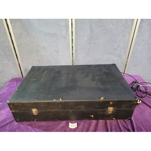 414 - Vintage FAL Stereo Disco DJ Double Turntable Unit.

Vintage FAL Stereo Disco portable DJ unit featur... 