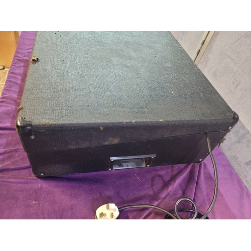 414 - Vintage FAL Stereo Disco DJ Double Turntable Unit.

Vintage FAL Stereo Disco portable DJ unit featur... 