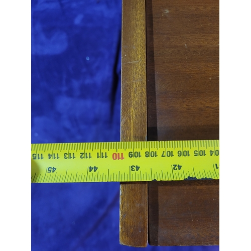 450A - Rigonda Symphony Radiogram with Turntable

Vintage Rigonda Symphony radiogram in a wooden cabinet, f... 