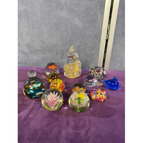 421 - A quantity of Collectable glasswares including, Bowls, Decanters, Paper weights and some Napkin ring... 