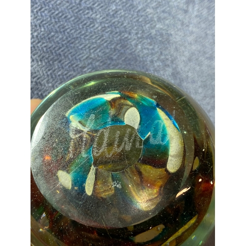 421 - A quantity of Collectable glasswares including, Bowls, Decanters, Paper weights and some Napkin ring... 