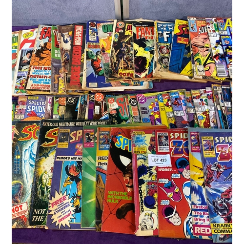 423 - A quantity of Vintage DC and Marvel Comics