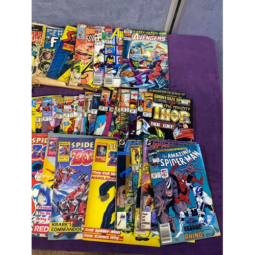 423 - A quantity of Vintage DC and Marvel Comics