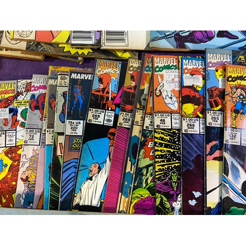 423 - A quantity of Vintage DC and Marvel Comics