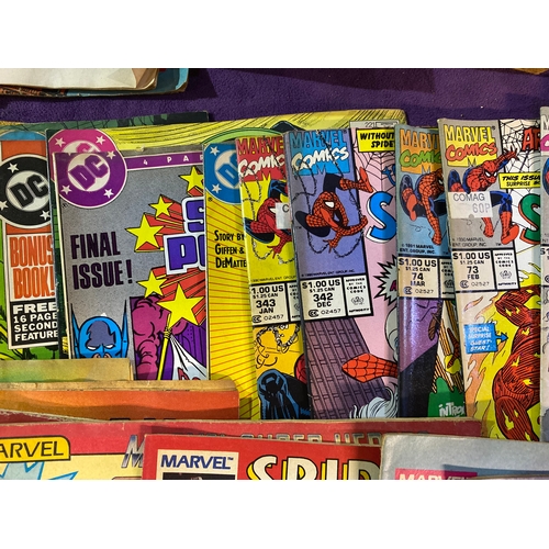 423 - A quantity of Vintage DC and Marvel Comics